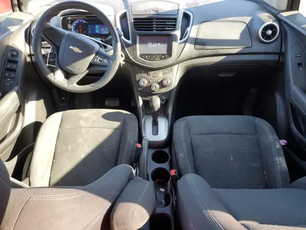 KL7CJKSB6GB536886 2016 CHEVROLET TRAX - Image 8
