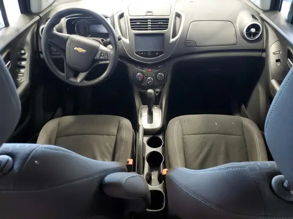 KL7CJKSB6GB558788 2016 CHEVROLET TRAX - Image 8