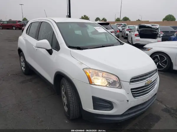 KL7CJKSB6GB584565 2016 CHEVROLET TRAX - Image 1