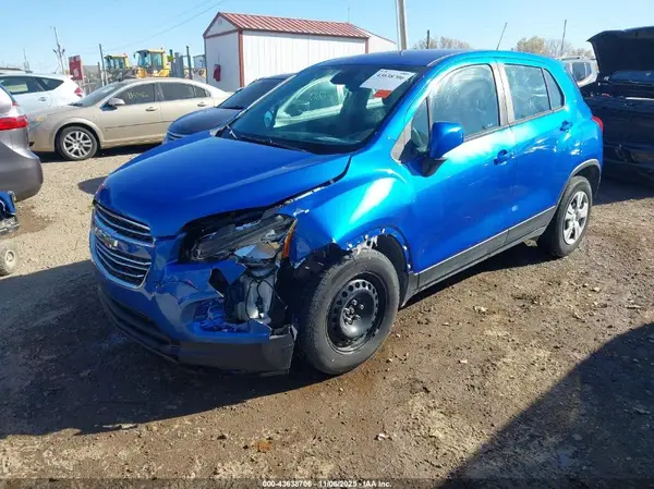 KL7CJKSB6GB648474 2016 CHEVROLET TRAX - Image 2