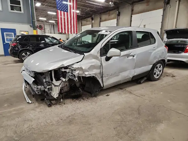 KL7CJKSB6HB166671 2017 CHEVROLET TRAX - Image 1