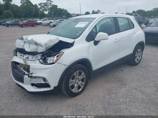 KL7CJKSB6HB171336 2017 CHEVROLET TRAX - Image 2