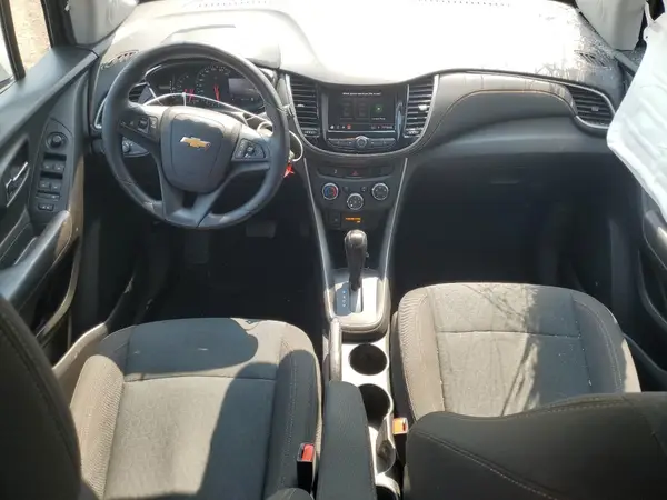KL7CJKSB6LB020599 2020 CHEVROLET TRAX - Image 8