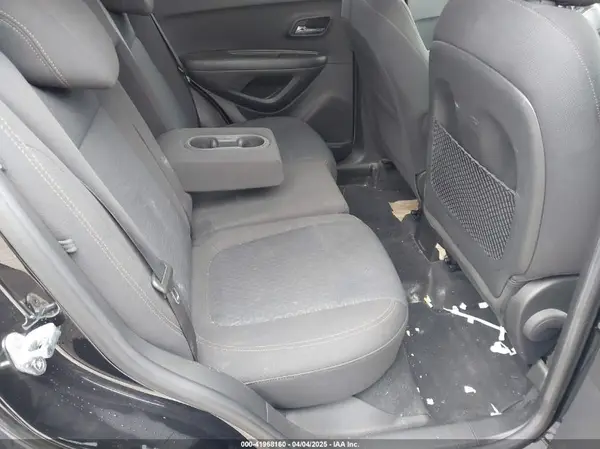 KL7CJKSB6LB033191 2020 CHEVROLET TRAX - Image 8