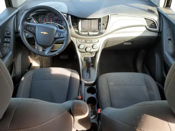 KL7CJKSB6LB035507 2020 CHEVROLET TRAX - Image 8