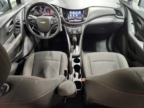 KL7CJKSB6LB086067 2020 CHEVROLET TRAX - Image 8