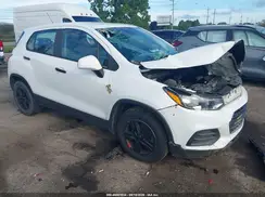 KL7CJKSB6LB090085 2020 CHEVROLET TRAX