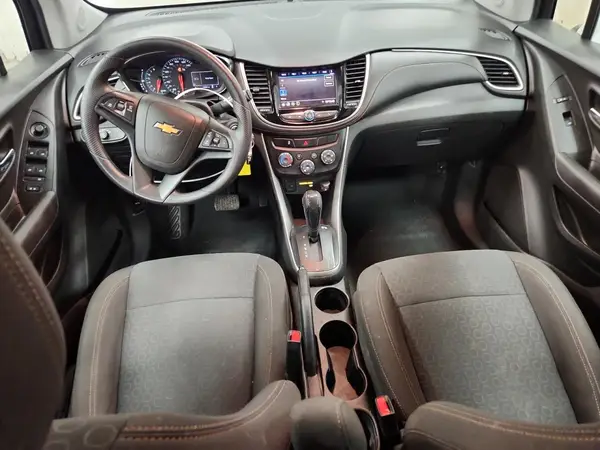 KL7CJKSB6LB091091 2020 CHEVROLET TRAX - Image 8