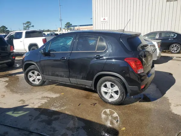 KL7CJKSB6LB314469 2020 CHEVROLET TRAX - Image 2