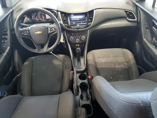 KL7CJKSB6LB318344 2020 CHEVROLET TRAX - Image 8