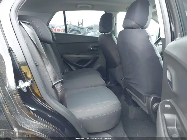 KL7CJKSB6LB324435 2020 CHEVROLET TRAX - Image 8