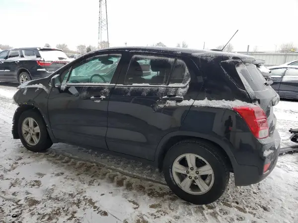 KL7CJKSB6LB327299 2020 CHEVROLET TRAX - Image 2