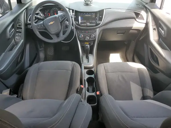 KL7CJKSB6LB331238 2020 CHEVROLET TRAX - Image 8