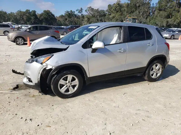 KL7CJKSB6LB334172 2020 CHEVROLET TRAX - Image 1