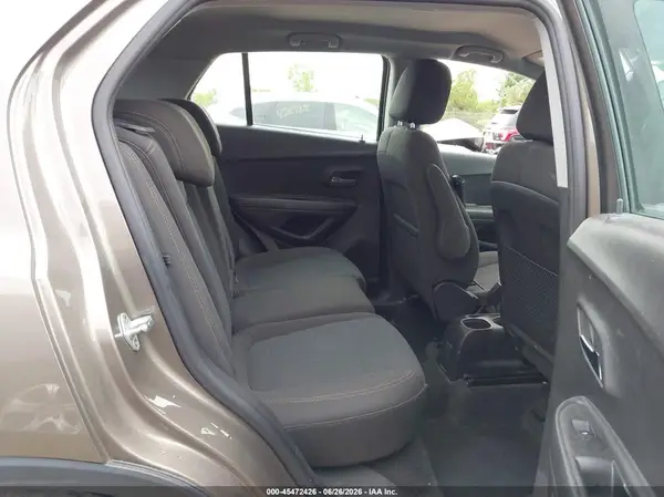 KL7CJKSB6LB350405 2020 CHEVROLET TRAX - Image 8