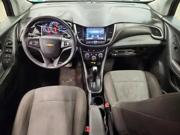 KL7CJKSB6MB302923 2021 CHEVROLET TRAX - Image 8
