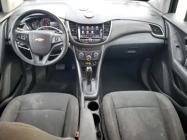KL7CJKSB6MB303408 2021 CHEVROLET TRAX - Image 8