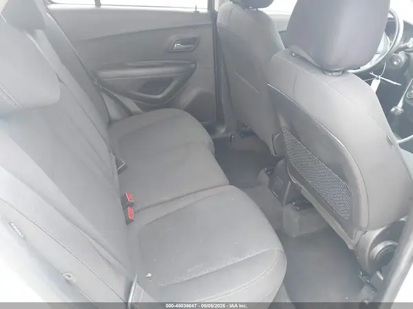 KL7CJKSB6MB304073 2021 CHEVROLET TRAX - Image 8