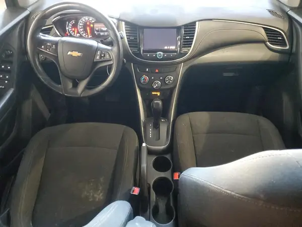 KL7CJKSB6MB321102 2021 CHEVROLET TRAX - Image 8