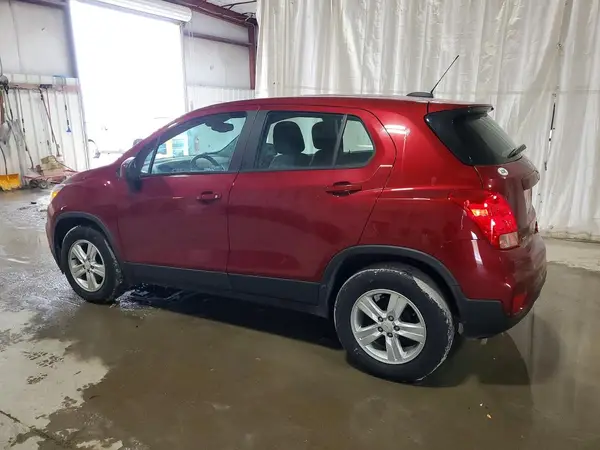 KL7CJKSB6MB328504 2021 CHEVROLET TRAX - Image 2