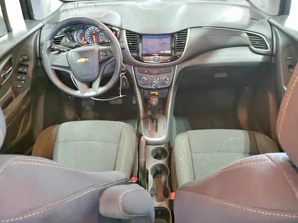 KL7CJKSB6MB328504 2021 CHEVROLET TRAX - Image 8