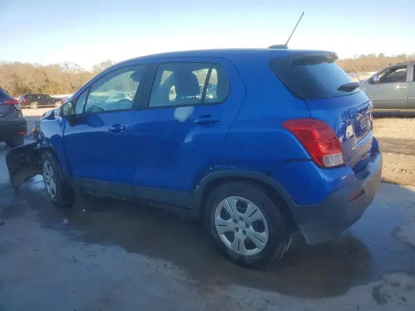KL7CJKSB7GB568391 2016 CHEVROLET TRAX - Image 2