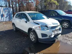 KL7CJKSB7GB582632 2016 CHEVROLET TRAX