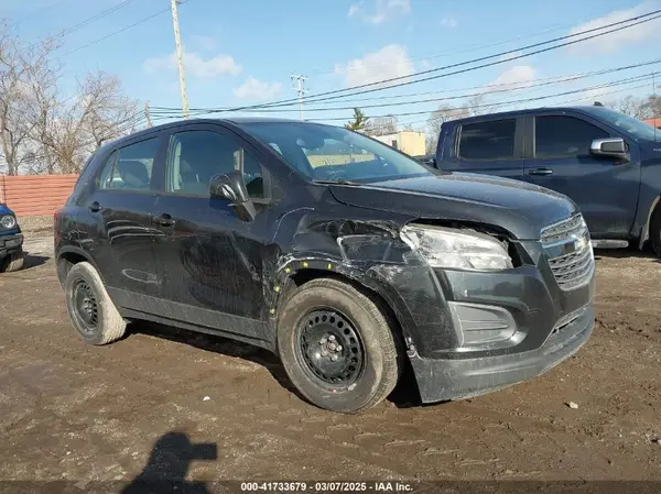 KL7CJKSB7GB634812 2016 CHEVROLET TRAX - Image 1