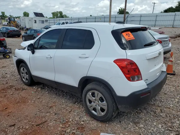 KL7CJKSB7GB666613 2016 CHEVROLET TRAX - Image 2