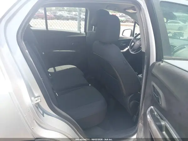 KL7CJKSB7GB760586 2016 CHEVROLET TRAX - Image 8