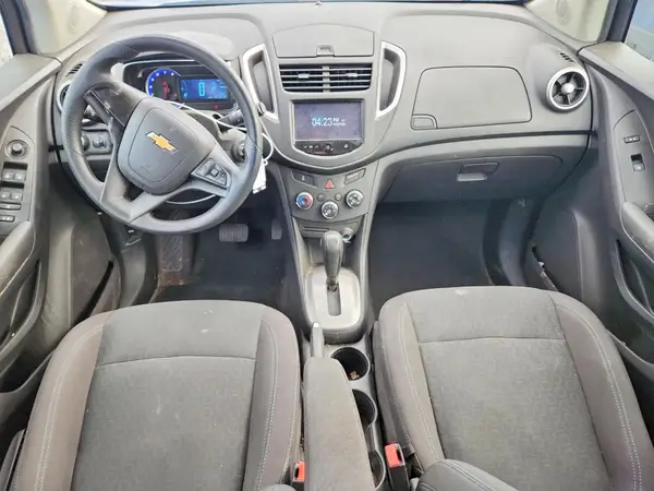 KL7CJKSB7GB760989 2016 CHEVROLET TRAX - Image 8