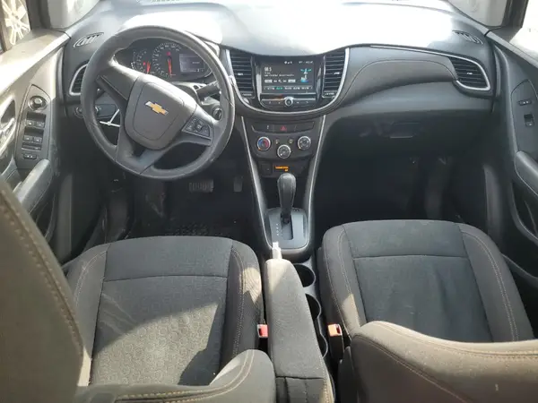KL7CJKSB7HB112361 2017 CHEVROLET TRAX - Image 8