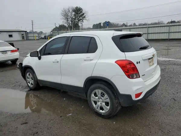 KL7CJKSB7HB150723 2017 CHEVROLET TRAX - Image 2