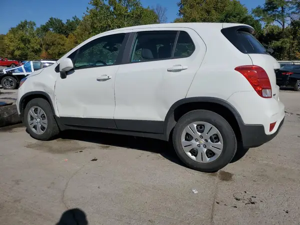 KL7CJKSB7HB225503 2017 CHEVROLET TRAX - Image 2