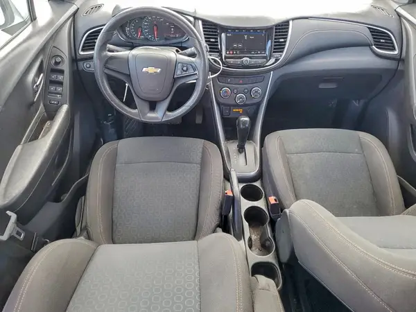 KL7CJKSB7JB720399 2018 CHEVROLET TRAX - Image 8