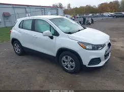 KL7CJKSB7JB724405 2018 CHEVROLET TRAX
