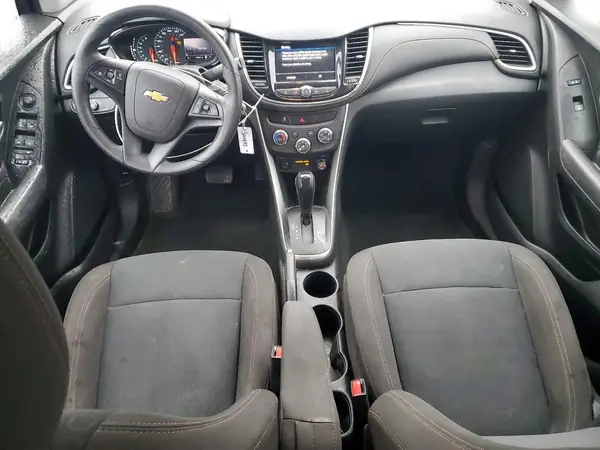 KL7CJKSB7LB023267 2020 CHEVROLET TRAX - Image 8