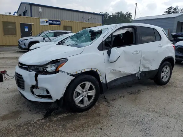 KL7CJKSB7LB025357 2020 CHEVROLET TRAX - Image 1