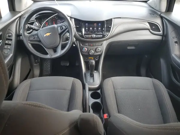 KL7CJKSB7LB038349 2020 CHEVROLET TRAX - Image 8