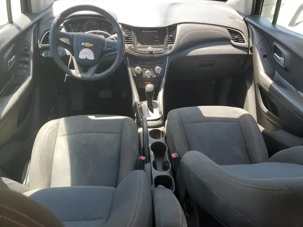 KL7CJKSB7LB065079 2020 CHEVROLET TRAX - Image 8