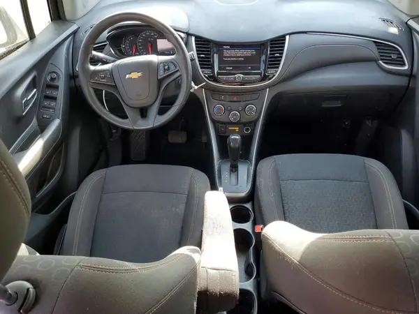 KL7CJKSB7LB082674 2020 CHEVROLET TRAX - Image 8