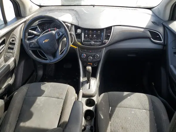 KL7CJKSB7LB330258 2020 CHEVROLET TRAX - Image 8