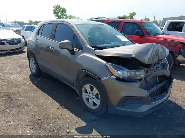 KL7CJKSB7LB346699 2020 CHEVROLET TRAX - Image 1
