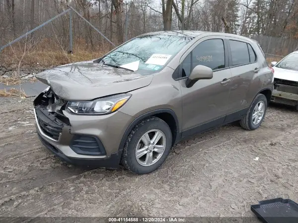 KL7CJKSB7LB353474 2020 CHEVROLET TRAX - Image 2