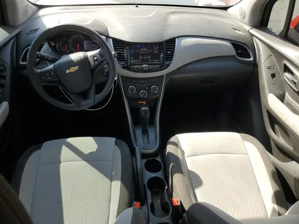 KL7CJKSB7LB353863 2020 CHEVROLET TRAX - Image 8
