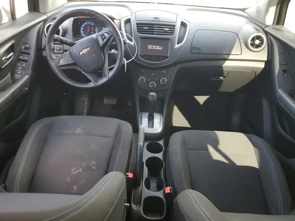 KL7CJKSB8GB516901 2016 CHEVROLET TRAX - Image 8