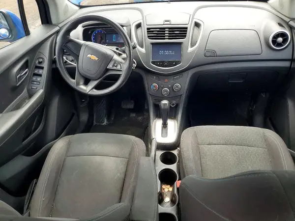 KL7CJKSB8GB548084 2016 CHEVROLET TRAX - Image 8