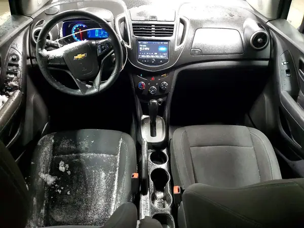 KL7CJKSB8GB605075 2016 CHEVROLET TRAX - Image 8