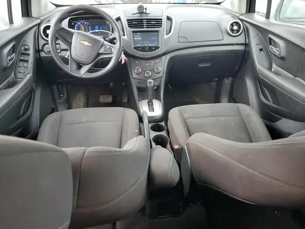 KL7CJKSB8GB619607 2016 CHEVROLET TRAX - Image 8