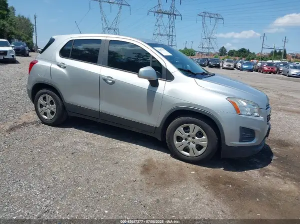 KL7CJKSB8GB684067 2016 CHEVROLET TRAX - Image 1